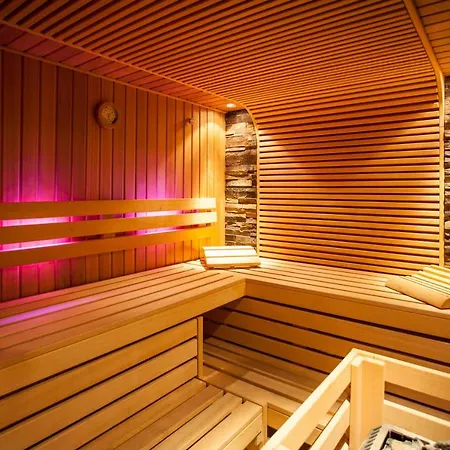 Hotel Zum Leineweber Burg (Spreewald)