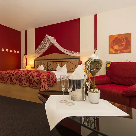 Hotel Zum Leineweber 4*