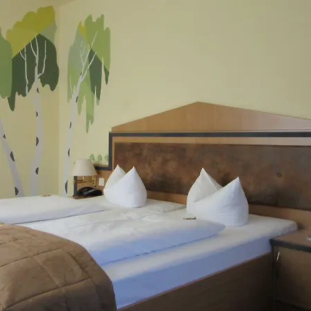 Hotel Zum Leineweber Burg (Spreewald)