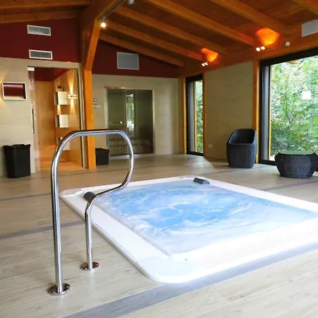 Zum Leineweber Hotel