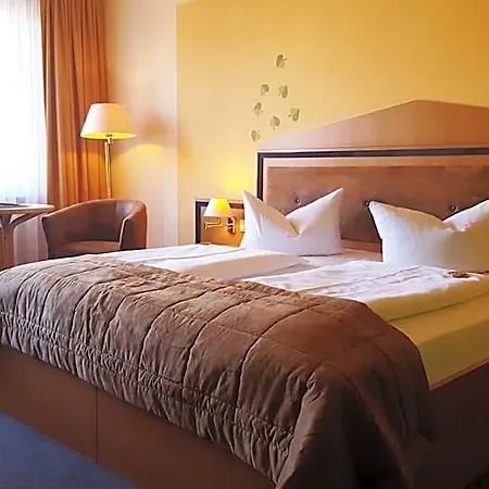 Hotel Zum Leineweber Burg (Spreewald)