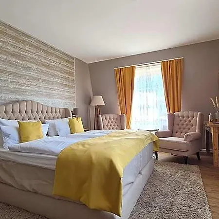 Отель Zum Leineweber 4*
