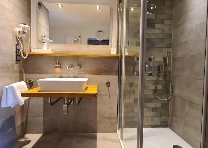 Zum Leineweber 4* بورغ