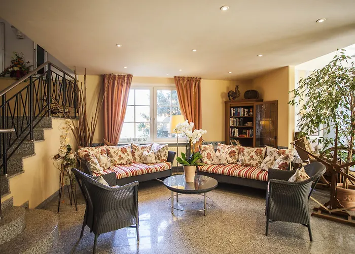 فندق Zum Leineweber بورغ