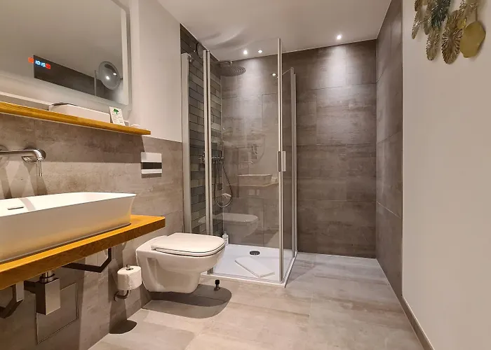 فندق Zum Leineweber بورغ